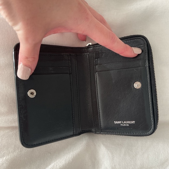 Saint Laurent Wallet - Picture 3 of 6